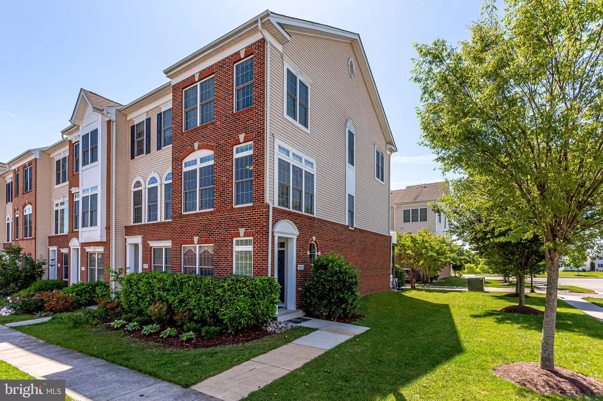 Chantilly, VA 20152,42585 HOMEFRONT TER
