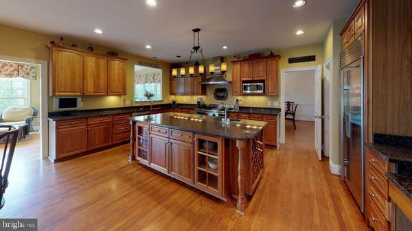 Ashburn, VA 20148,43078 LAGO GALLERIE CT