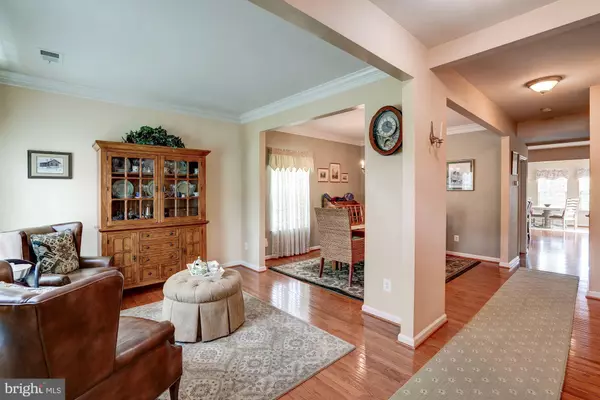 Chantilly, VA 20152,26006 KIMBERLY ROSE DR