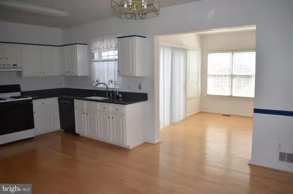Chantilly, VA 20152,42882 GOLF VIEW DR