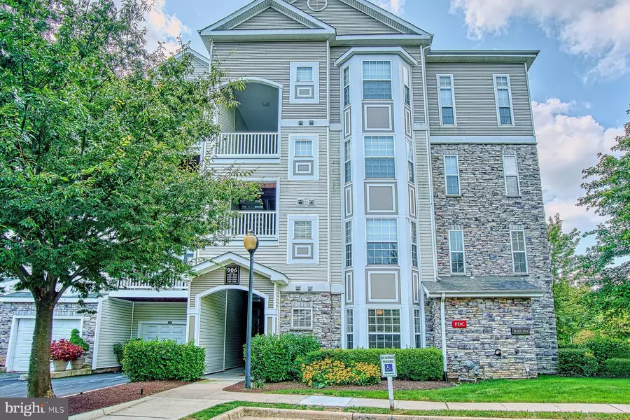 506 SUNSET VIEW TER SE #106, Leesburg, VA 20175