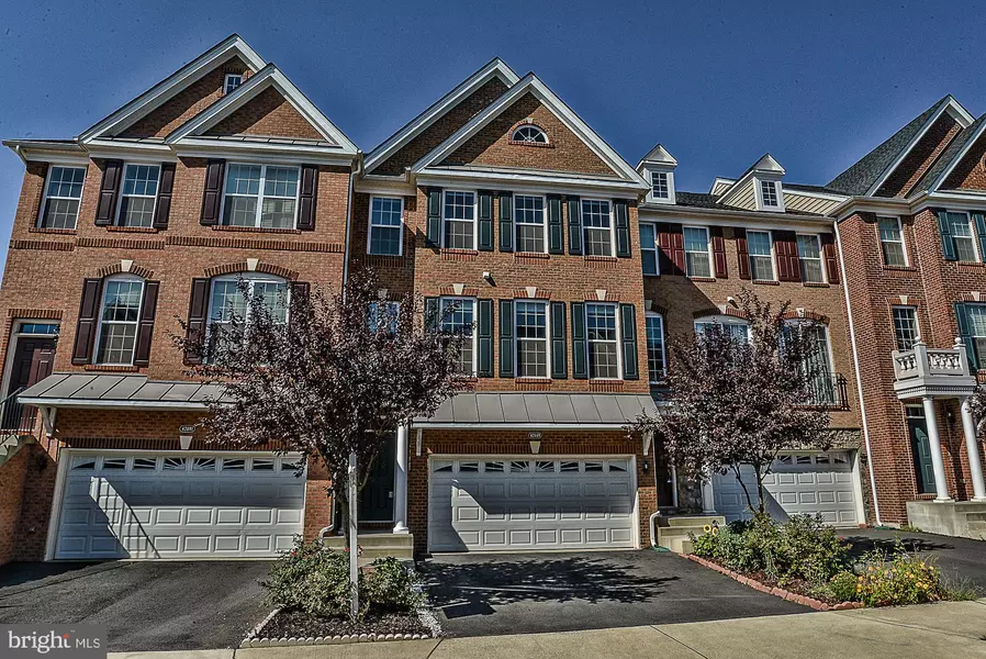 42889 EDGEGROVE HEIGHTS TER, Ashburn, VA 20148