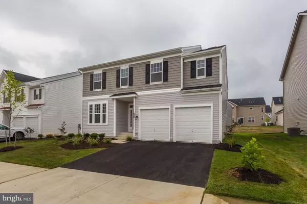 Purcellville, VA 20132,829 MILDENHALL CT