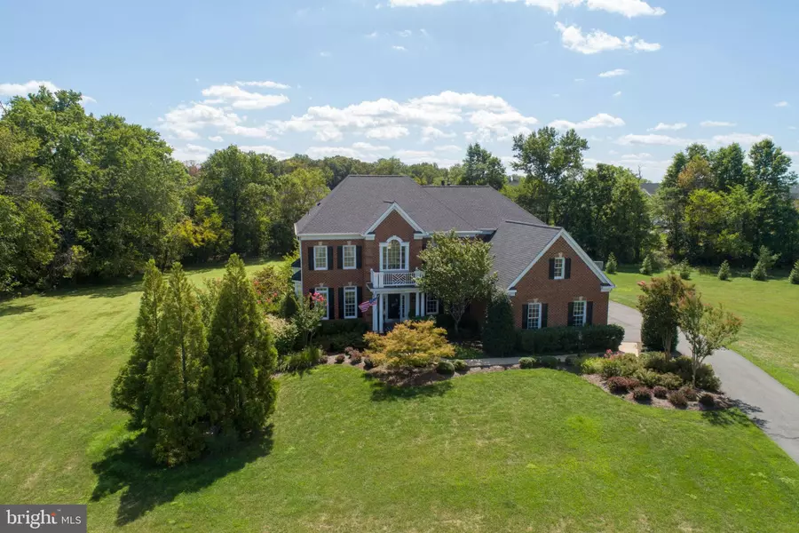 16799 CHESTNUT OVERLOOK DR, Purcellville, VA 20132