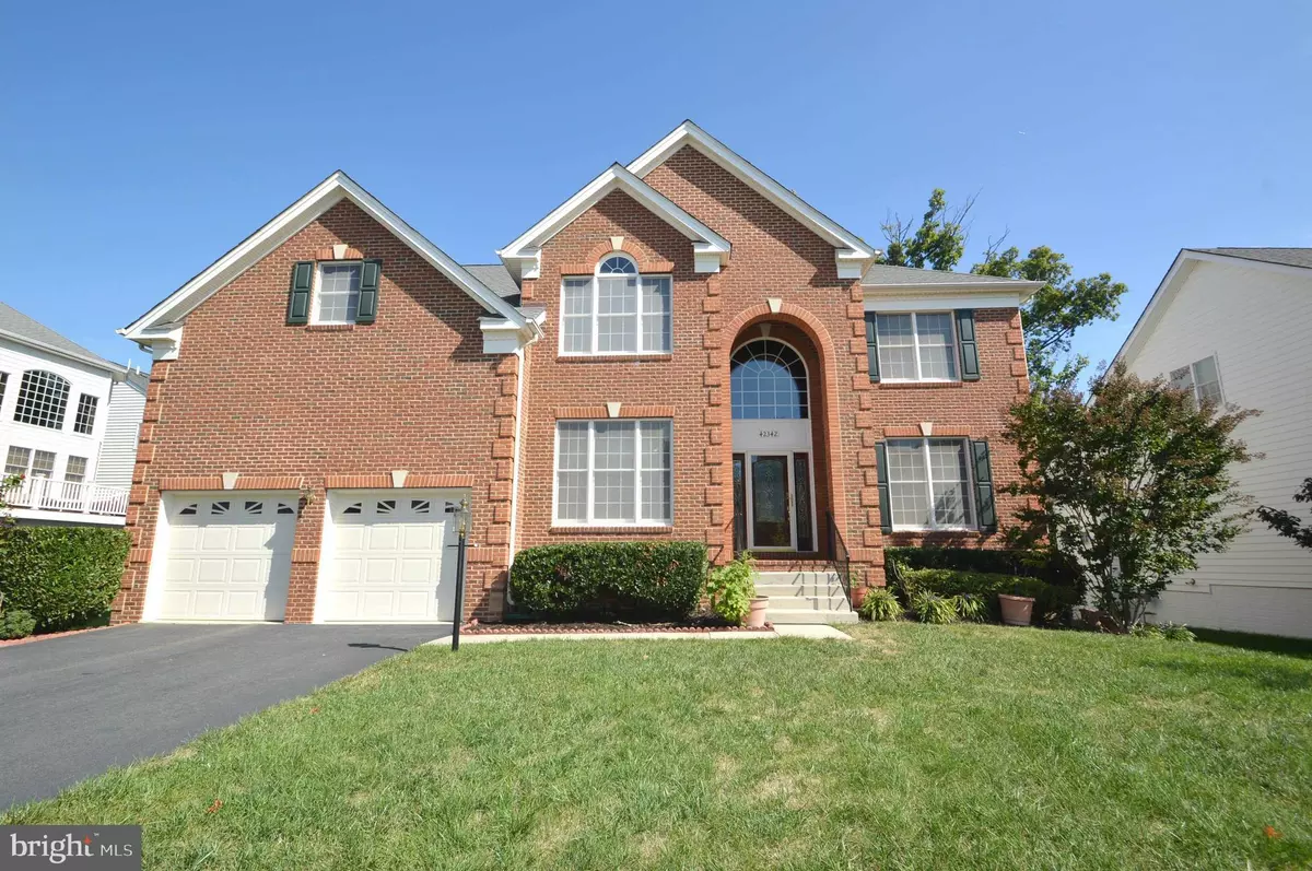 Chantilly, VA 20152,42342 EQUALITY ST