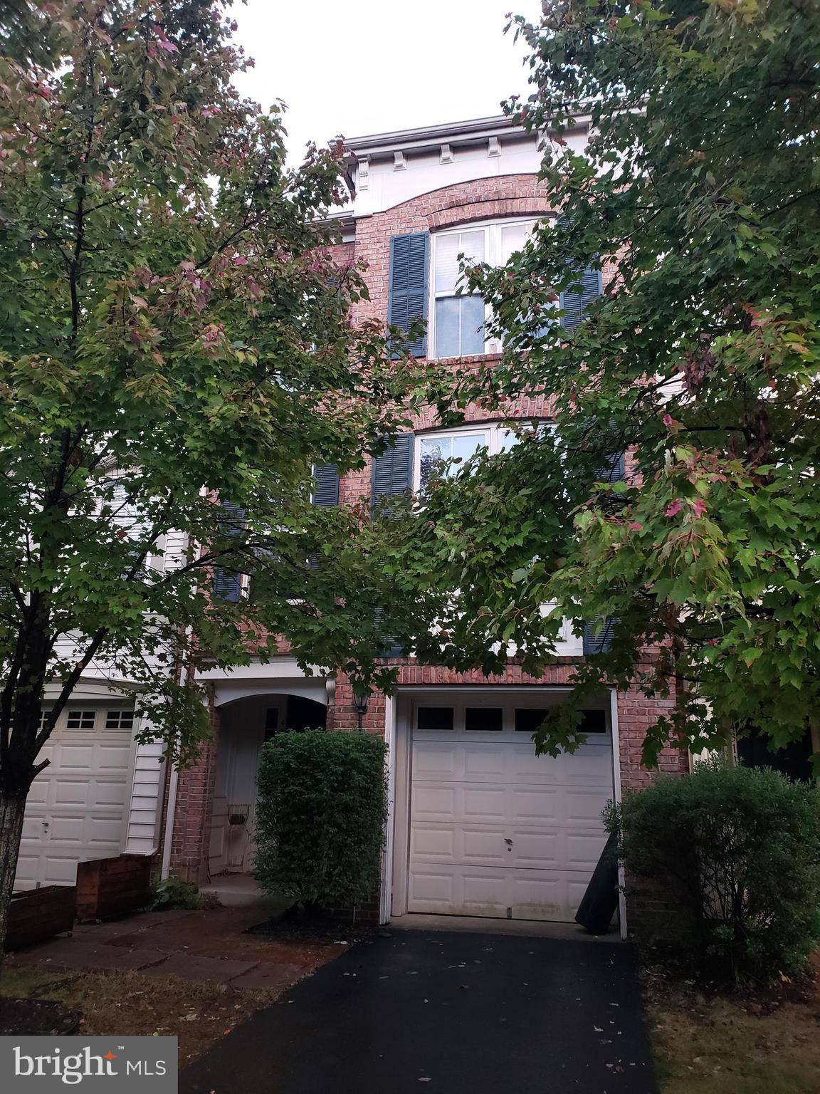 Broadlands, VA 20148,43114 HUNTERS GREEN SQ