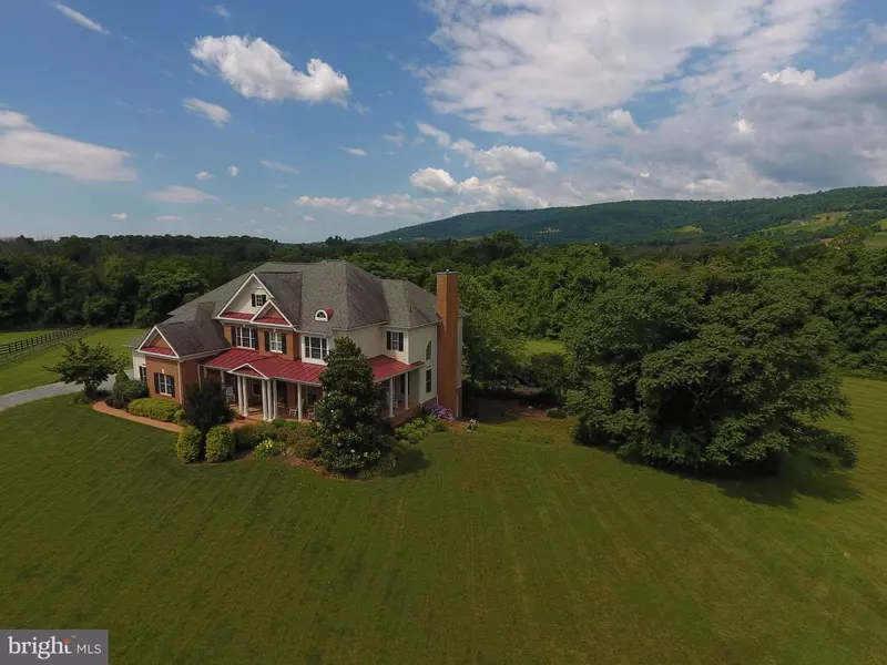 34507 SNICKERSVILLE TPKE, Bluemont, VA 20135