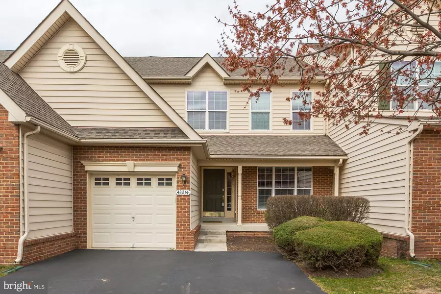 43214 SOMERSET HILLS TER, Ashburn, VA 20147