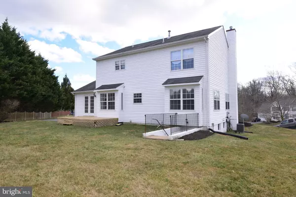 Round Hill, VA 20141,35452 SOURWOOD PL