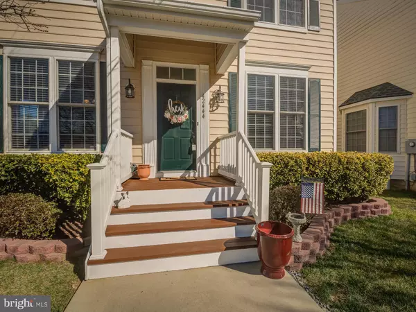 Chantilly, VA 20152,42444 MANDOLIN ST