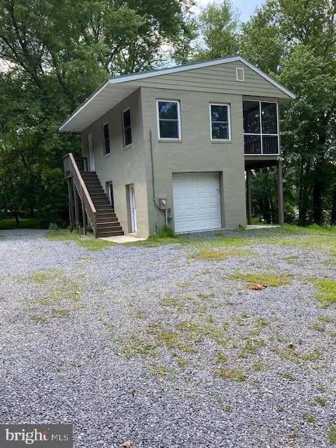 11167 BERLIN TPKE, Lovettsville, VA 20180