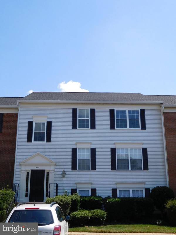 9300 CASPIAN WAY #302, Manassas, VA 20110