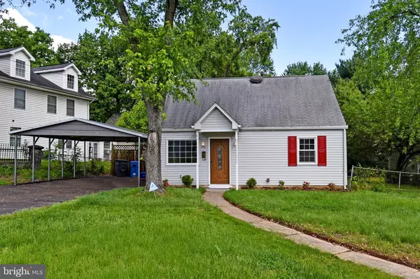 296 MANASSAS DR, Manassas Park, VA 20111