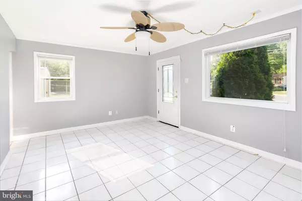 Manassas Park, VA 20111,232 CABBEL DR