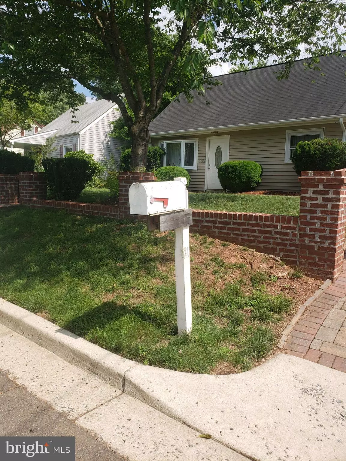 Manassas Park, VA 20111,102 DRAKE CT