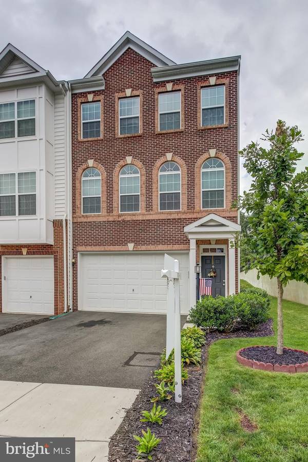 9024 CHRISTINA PL, Manassas Park, VA 20111