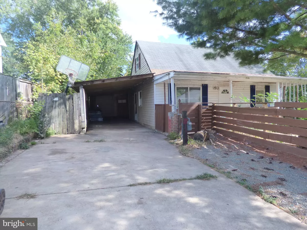 Manassas Park, VA 20111,105 KIRBY ST