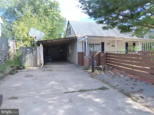 105 KIRBY ST, Manassas Park, VA 20111