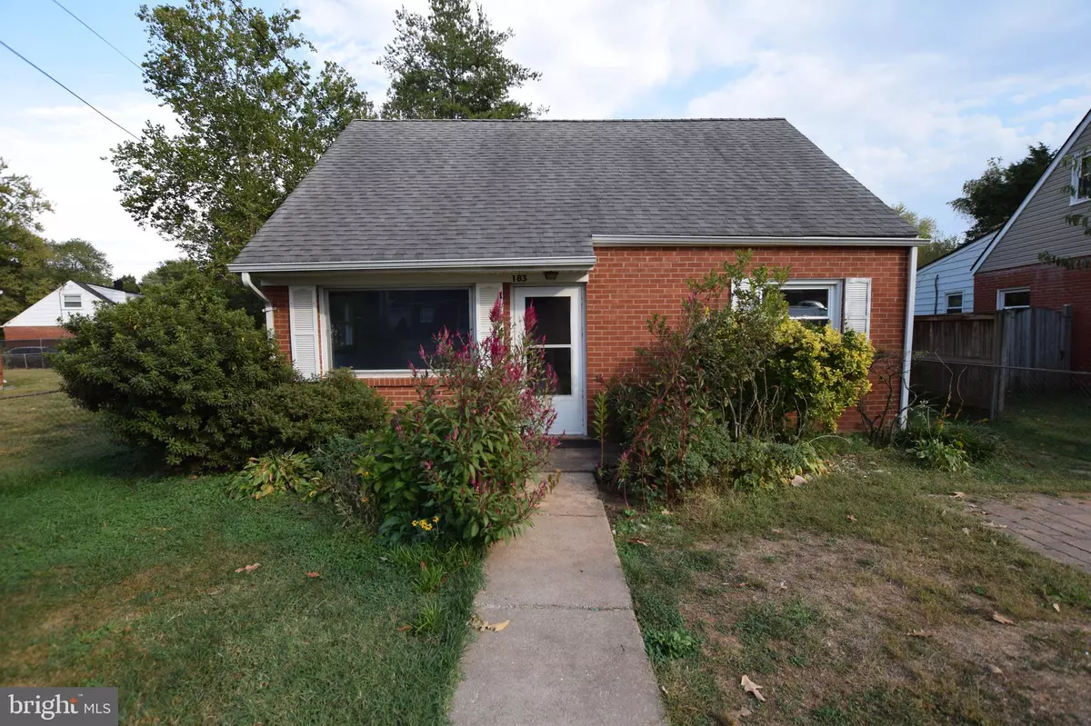 Manassas Park, VA 20111,183 COLBURN DR