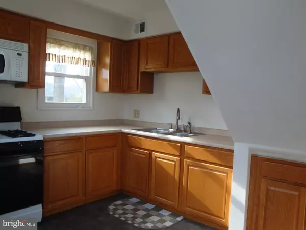 Manassas Park, VA 20111,123 CABBEL DR