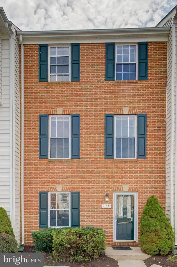 275 KIRBY ST, Manassas Park, VA 20111