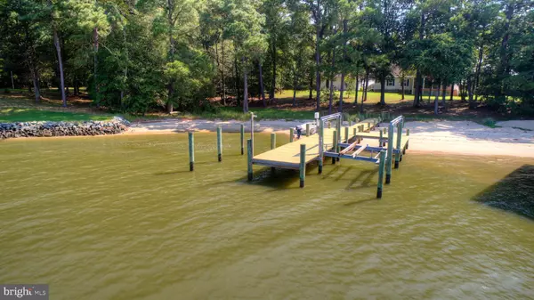 Reedville, VA 22539,650 TASKMAKER LN