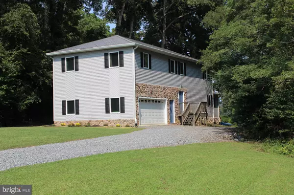 Reedville, VA 22539,92 LITTLE RIVER DR