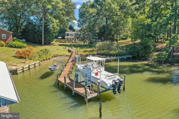 Heathsville, VA 22473,166 BLUE CRAB LN