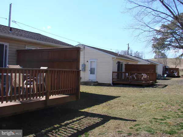 Luray, VA 22835,4 COTTAGE DR