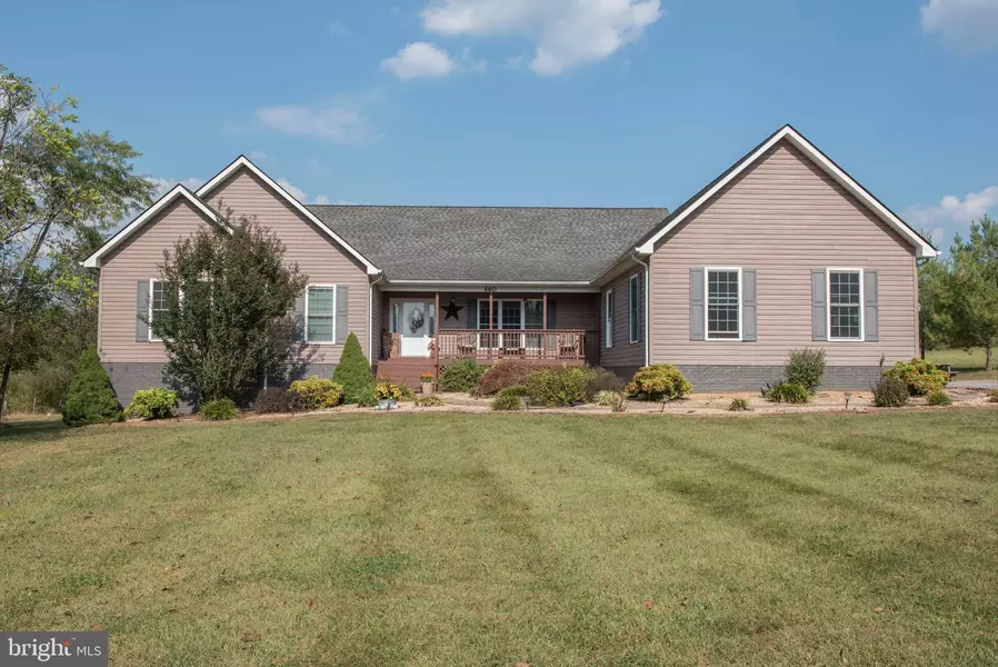 460 ALMOND DR, Luray, VA 22835