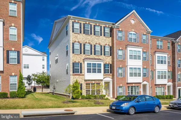 Woodbridge, VA 22191,15244 TORBAY WAY #153