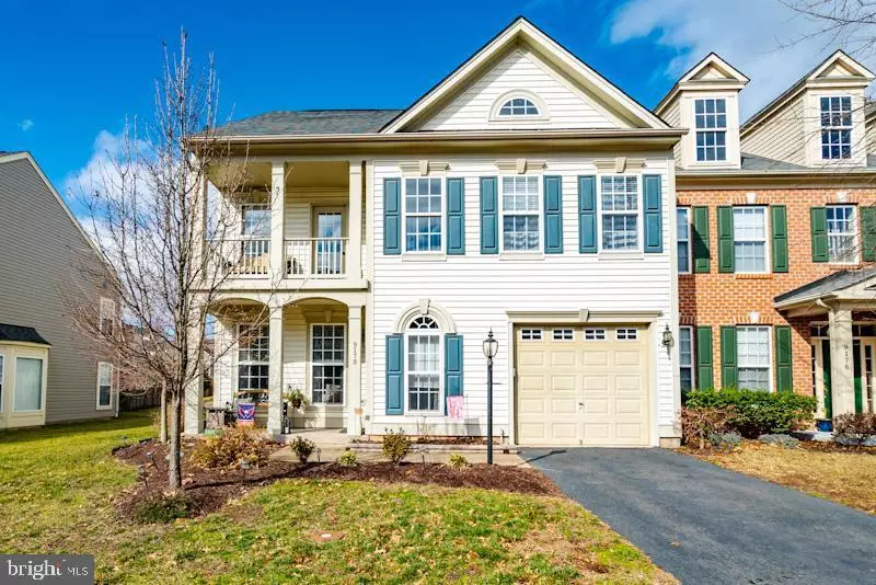 9178 CASCADE FALLS DR, Bristow, VA 20136