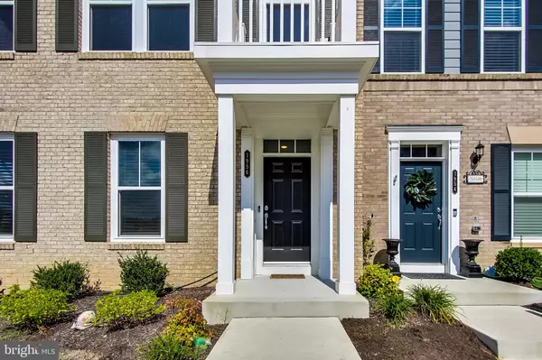 Dumfries, VA 22026,1956 GREENBRIAR HALL RD