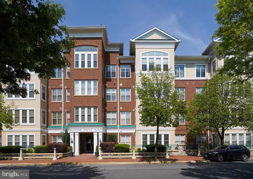 440 BELMONT BAY DR #211, Woodbridge, VA 22191