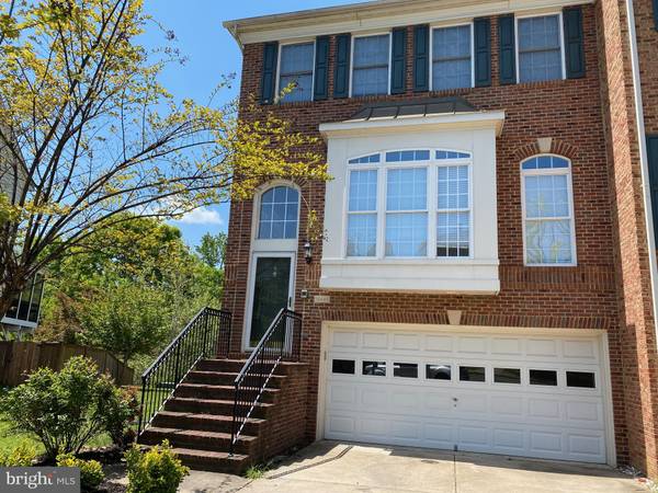 16446 STEERAGE CIR, Woodbridge, VA 22191