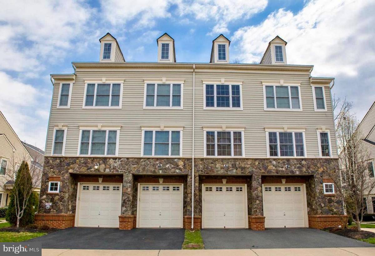 Manassas, VA 20109,11233 WORTHAM CREST CIR #75