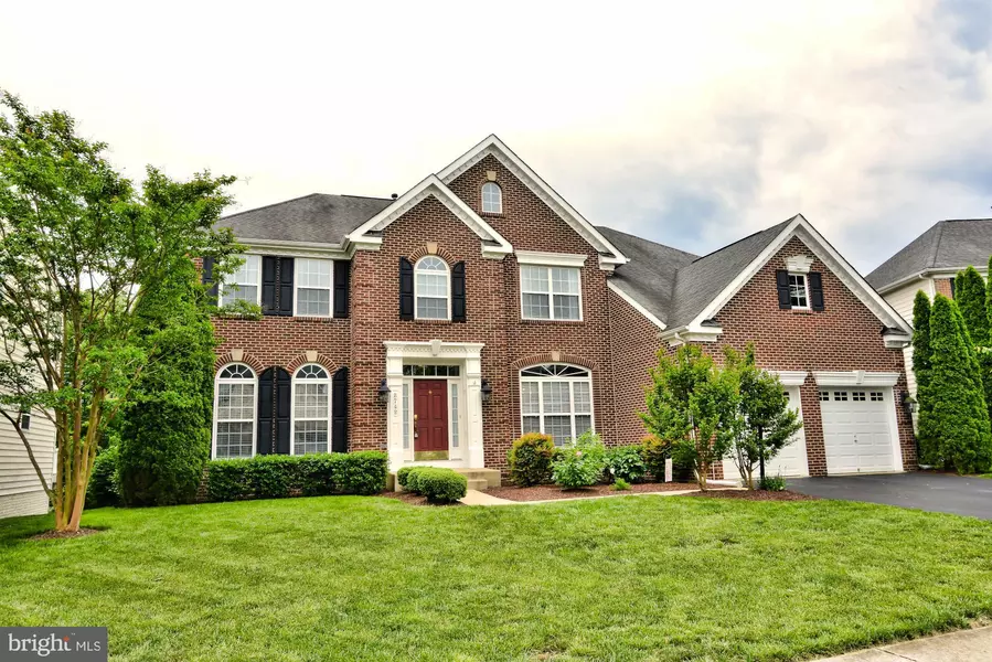 8748 LORDS VIEW LOOP, Gainesville, VA 20155