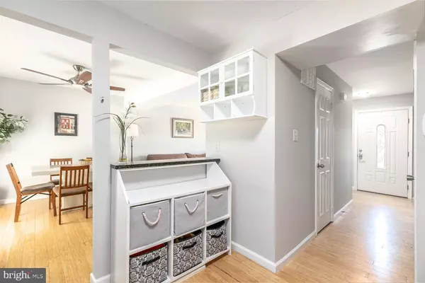 Woodbridge, VA 22192,12240 NUTMEG CT