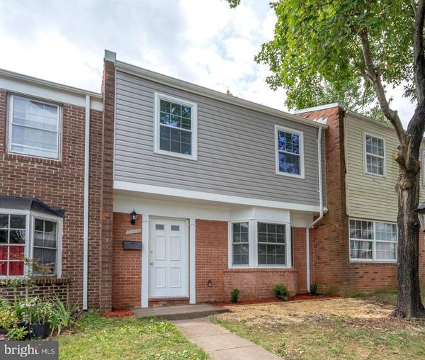 8022 COMMUNITY DR, Manassas, VA 20109