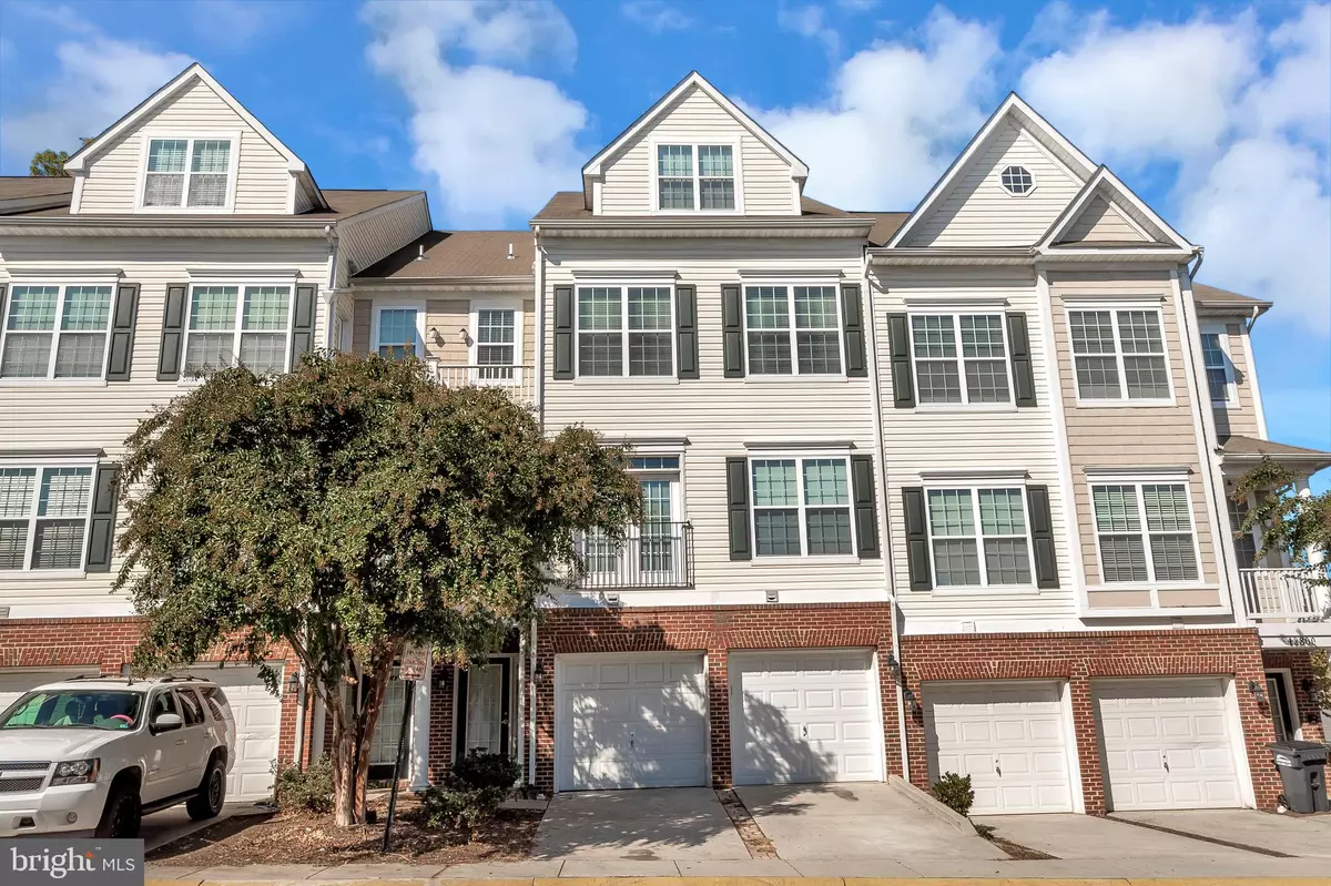 Woodbridge, VA 22191,13802 BREEZY RIDGE WAY #19