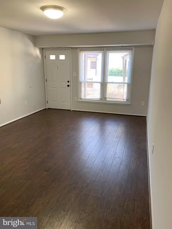 Woodbridge, VA 22192,2830 CHABLIS CIR