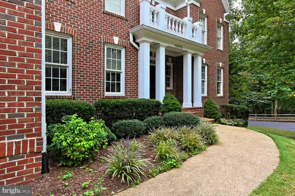 Manassas, VA 20111,10870 MEANDERVIEW CT