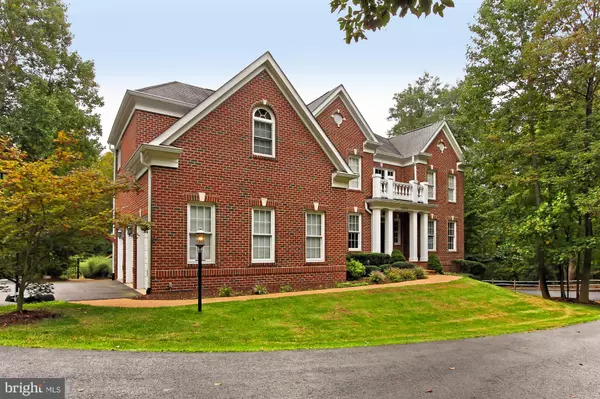 Manassas, VA 20111,10870 MEANDERVIEW CT