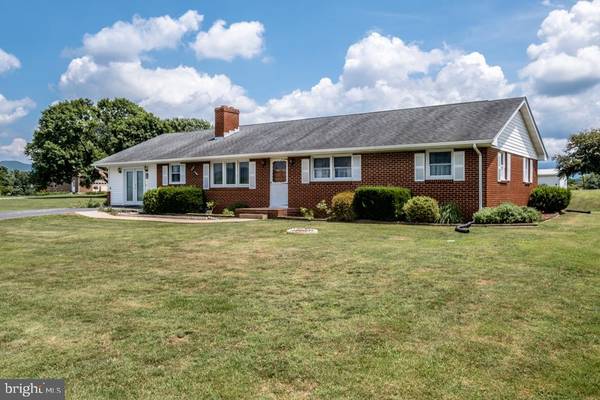 7816 MILNES RD, Elkton, VA 22827