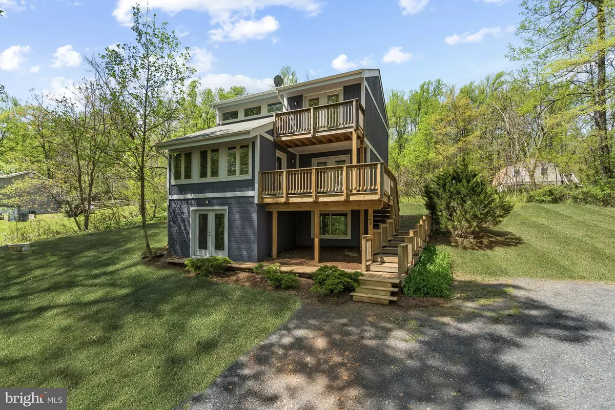 Chester Gap, VA 22623,145 SKYWAY LN