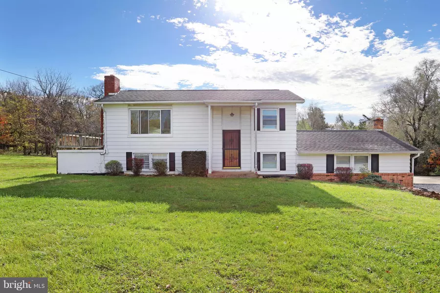 78 CEDAR LN, Strasburg, VA 22657