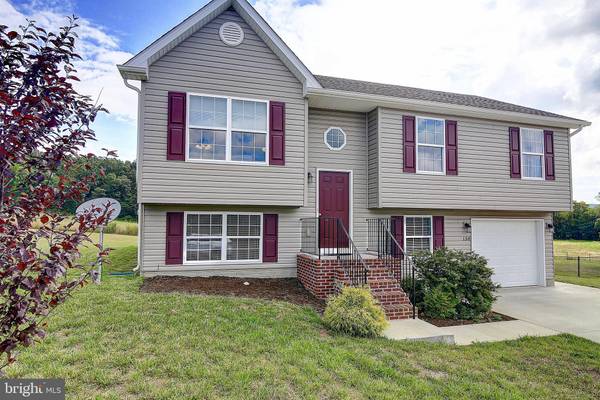 138 KALEIGH DR, Maurertown, VA 22644