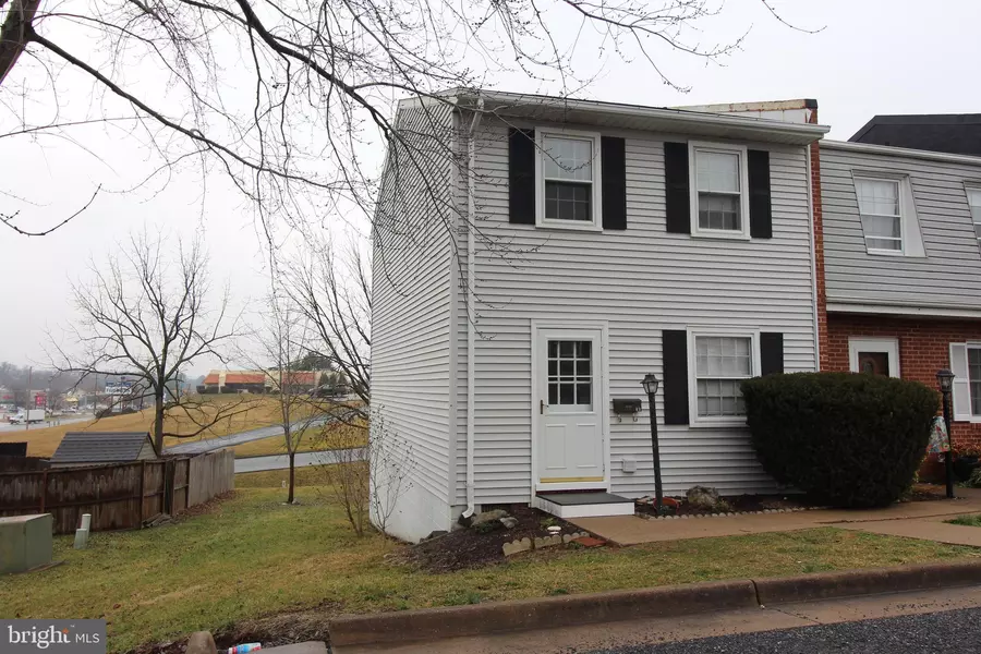 1045-C-1 S MAIN ST, Woodstock, VA 22664