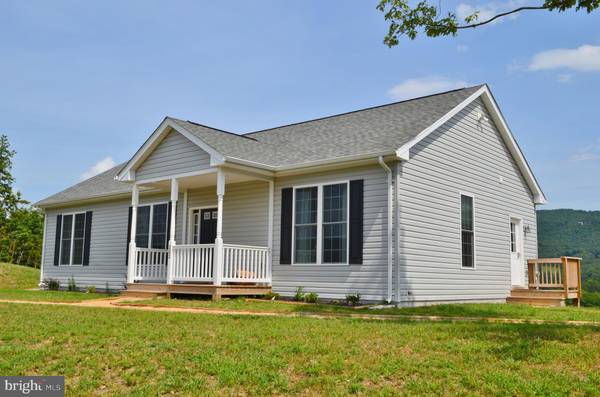 303 SEVEN FOUNTAINS RD, Fort Valley, VA 22652