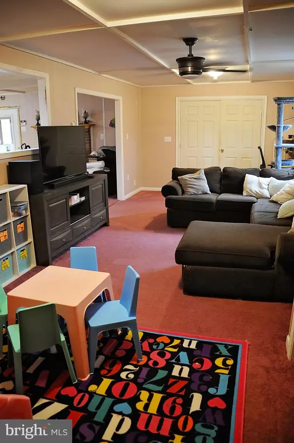 78 DARK HOLLOW LN, New Market, VA 22844